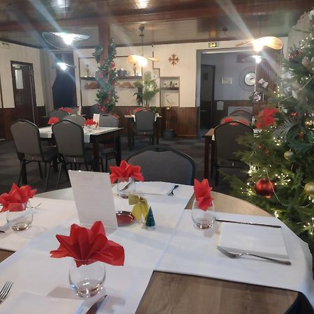 Auberge D'Ici Et D'Ailleurs Cressensac-Sarrazac エクステリア 写真